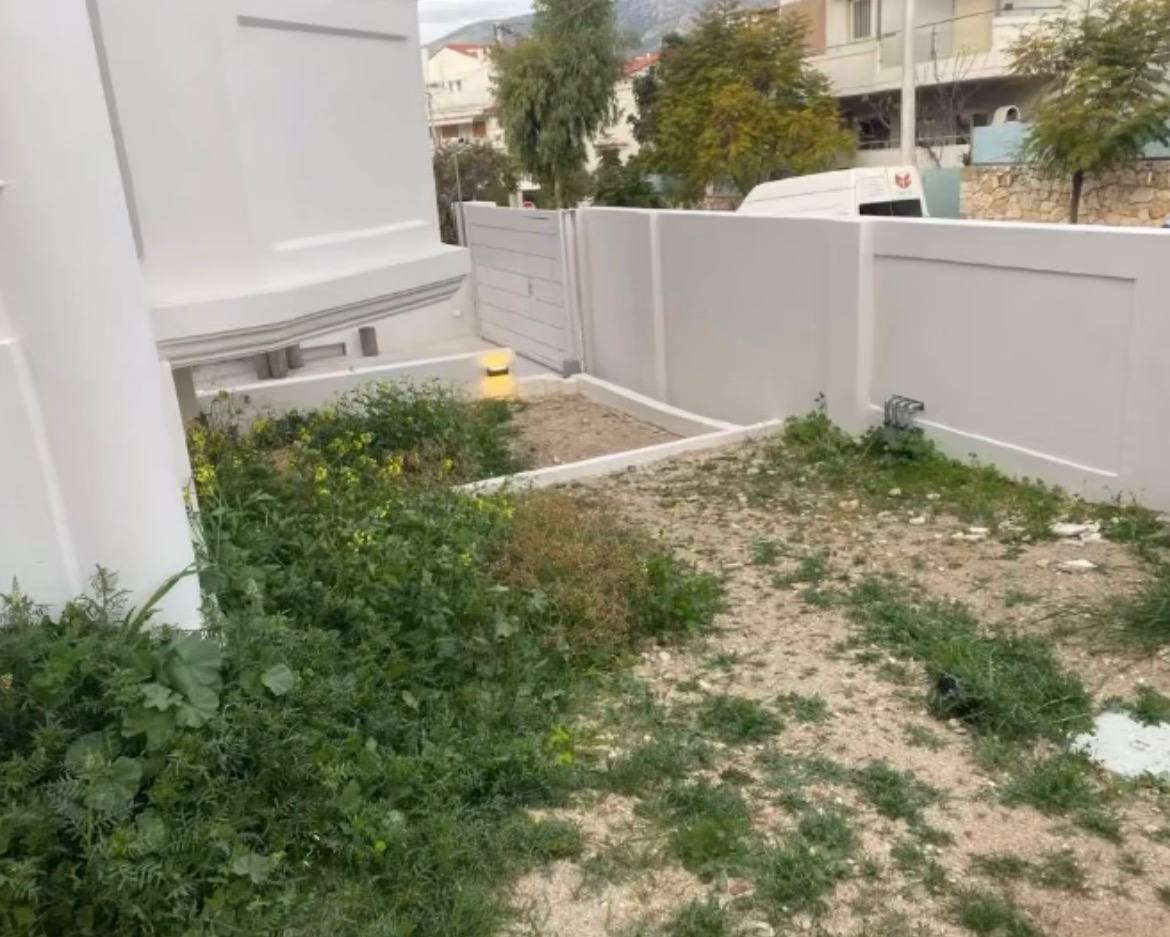 Πριν — Ακαλλιέργητος Χώρος